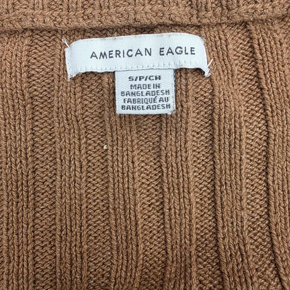 American Eagle Outfitters Tan V-Neck Cropped Cardigan - Picture 7 of 8